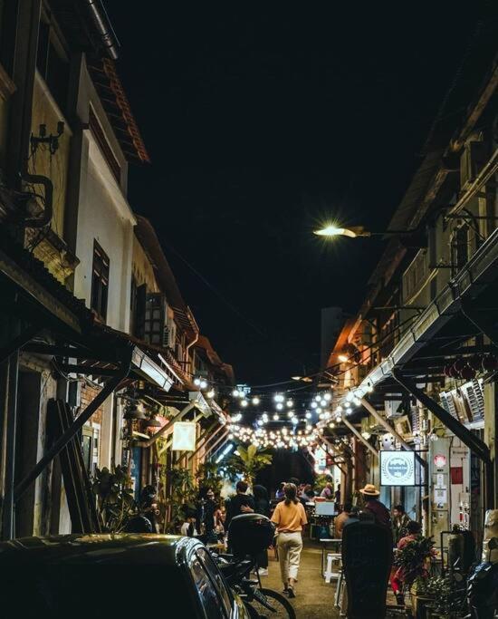 Leju 21 樂居 Explore Malacca From A Riverside House المظهر الخارجي الصورة