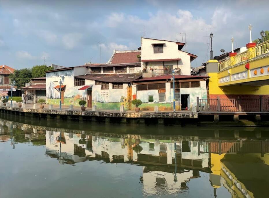 Leju 21 樂居 Explore Malacca From A Riverside House المظهر الخارجي الصورة