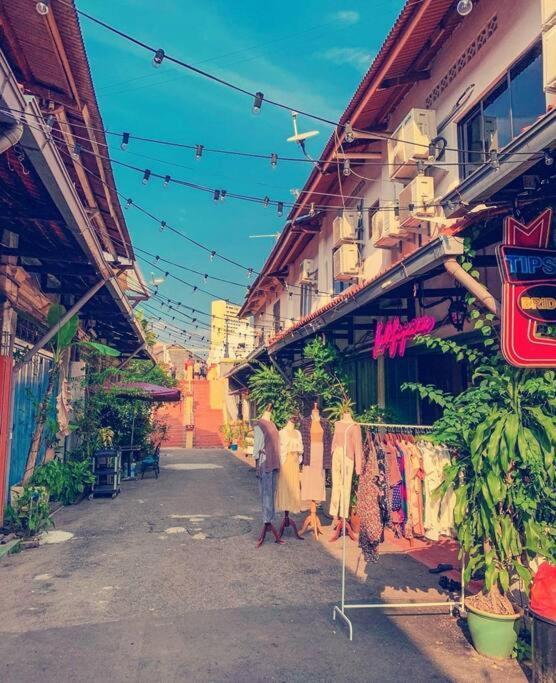 Leju 21 樂居 Explore Malacca From A Riverside House المظهر الخارجي الصورة