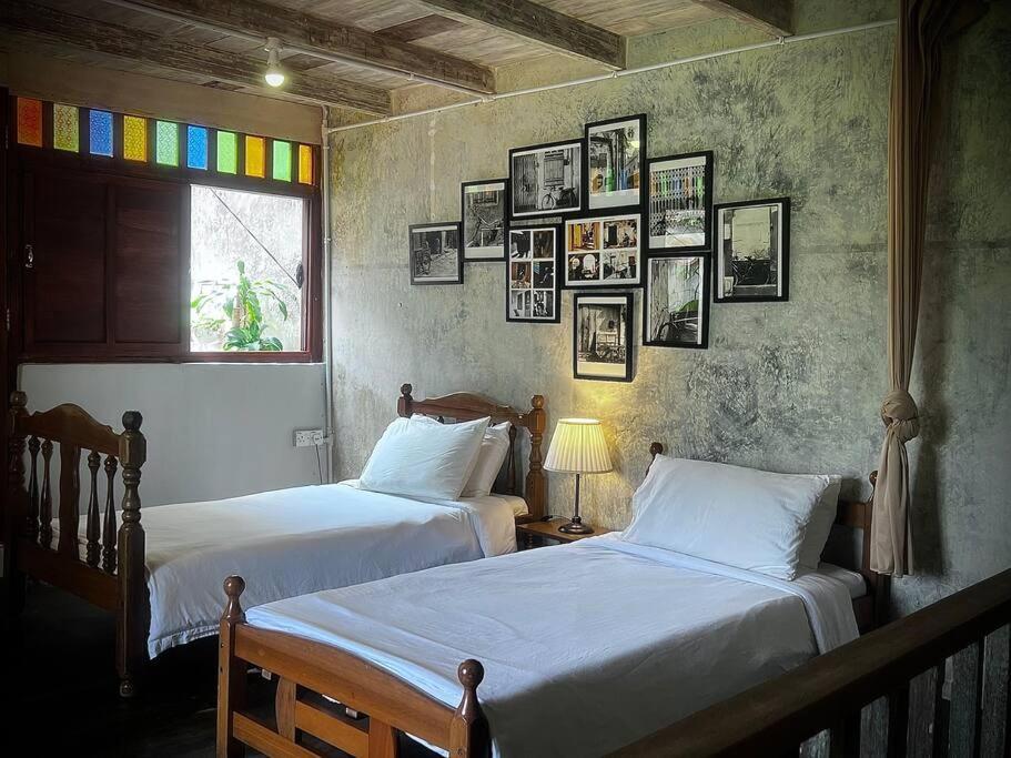 Leju 21 樂居 Explore Malacca From A Riverside House المظهر الخارجي الصورة